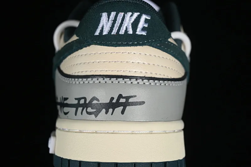 All categories Nk SB Dunk series Nk SB Dunk Low low-top sneakers Nk Dunk Low Panda Prank Space Exploration-Star Trek Mocha SB strap low-top casual sneakers FQ8080-133